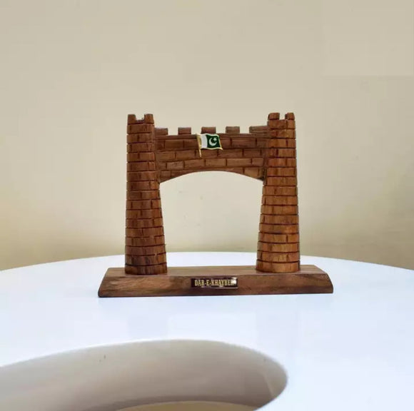 Wooden Dar-E-Khayber Table Decoration Piece